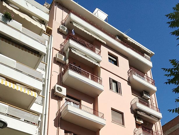 Οικοδομική άδεια και βαφή όψεων πολυκατοικίας στην Προξένων, Θεσσαλονίκη featured